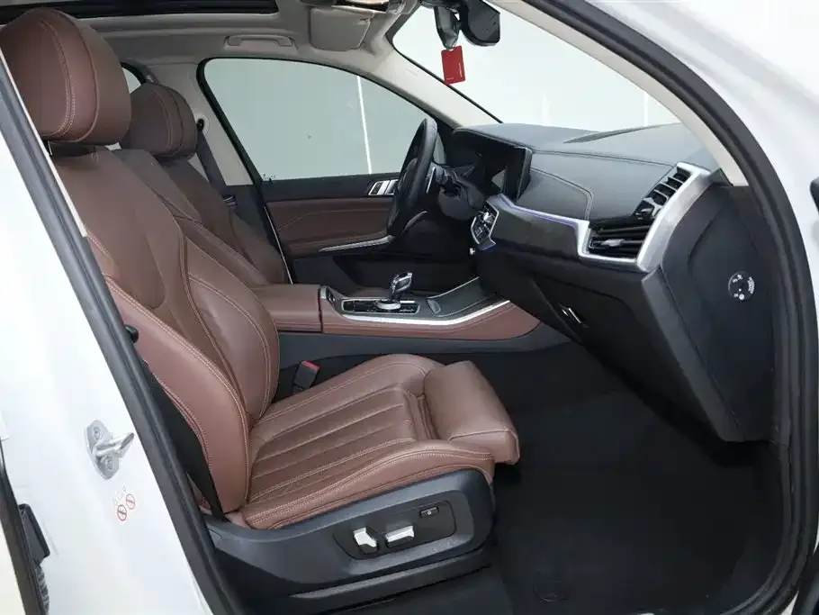 BMW X5 (Import) — фото 10