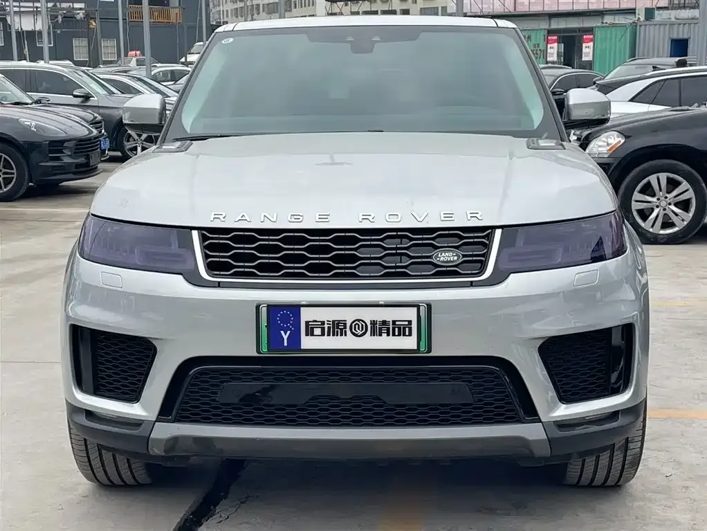 Land Rover Sport PHEV — фото 1