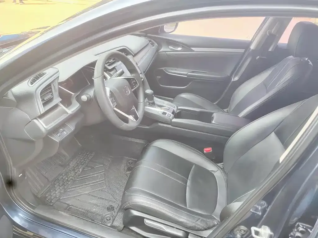 Honda Civic — фото 2