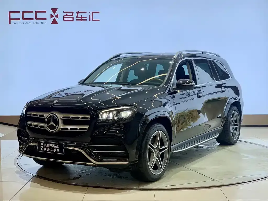 Mercedes-Benz GLS — фото 1
