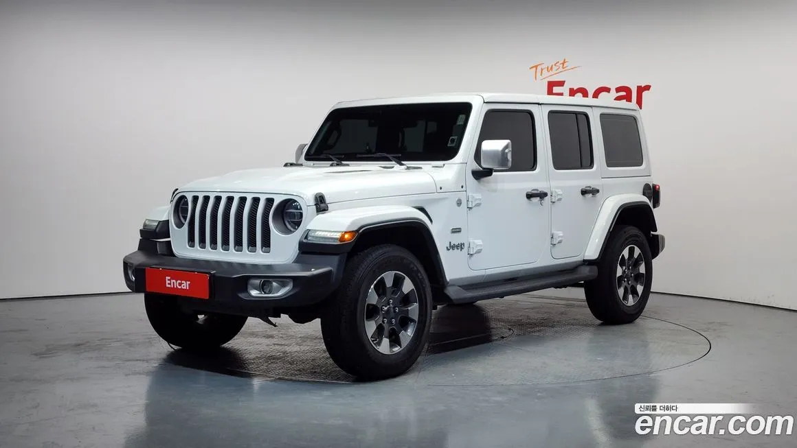 Jeep Wrangler — фото 1
