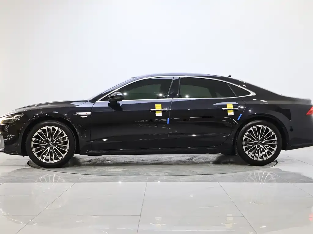 Audi A7L — фото 4