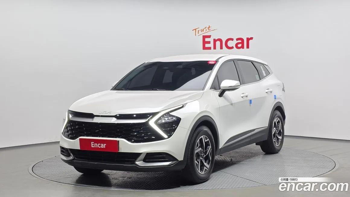 Kia Sportage — фото 1