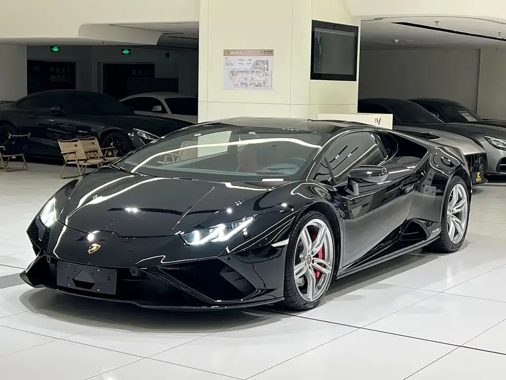 Lamborghini Huracan — фото 1
