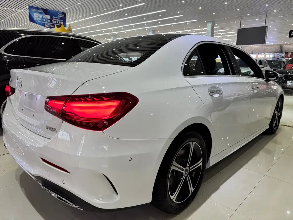 Mercedes-Benz A-Class — фото 5
