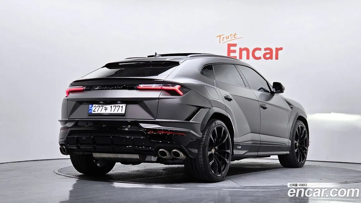 Lamborghini Urus — фото 2