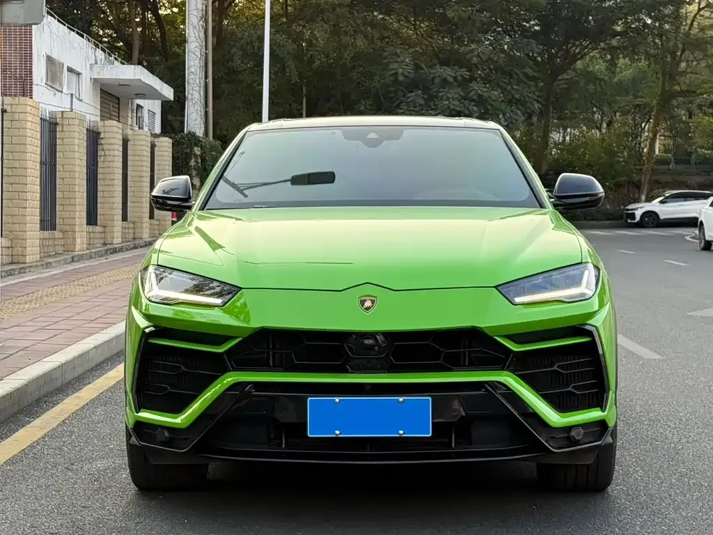 Lamborghini Urus — фото 5