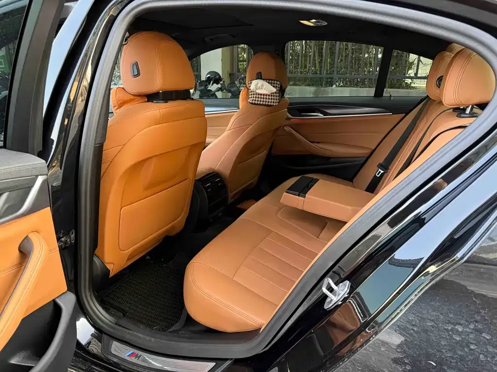 BMW 5 Series (Import) — фото 3