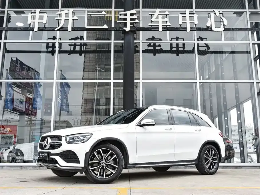 Mercedes-Benz GLC — фото 1