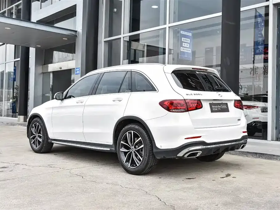 Mercedes-Benz GLC — фото 10