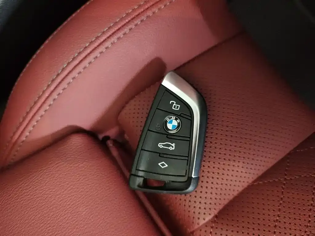 BMW i3 — фото 8