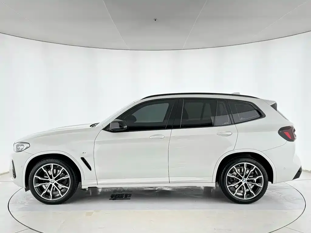 BMW X3 — фото 3