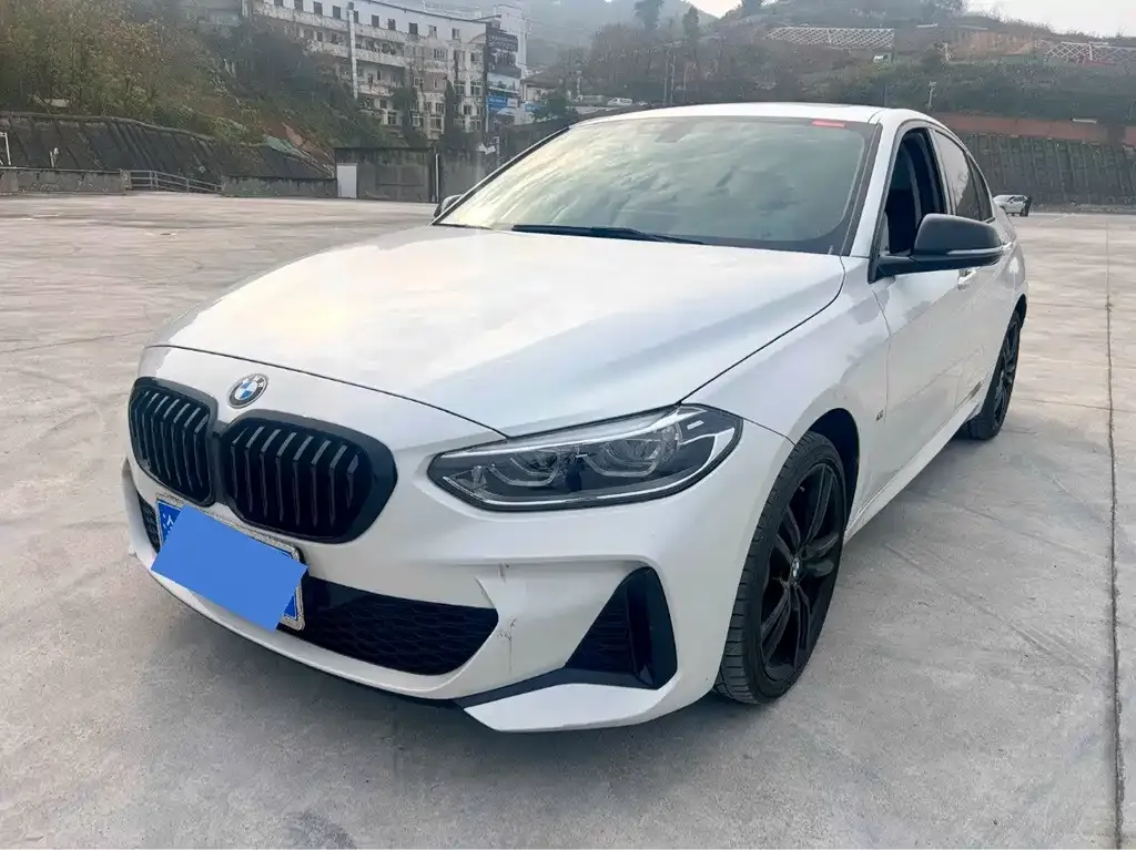 BMW 1 Series — фото 1
