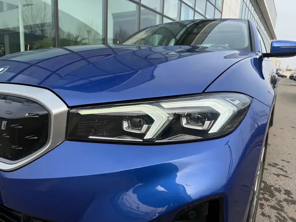 BMW i3 — фото 6