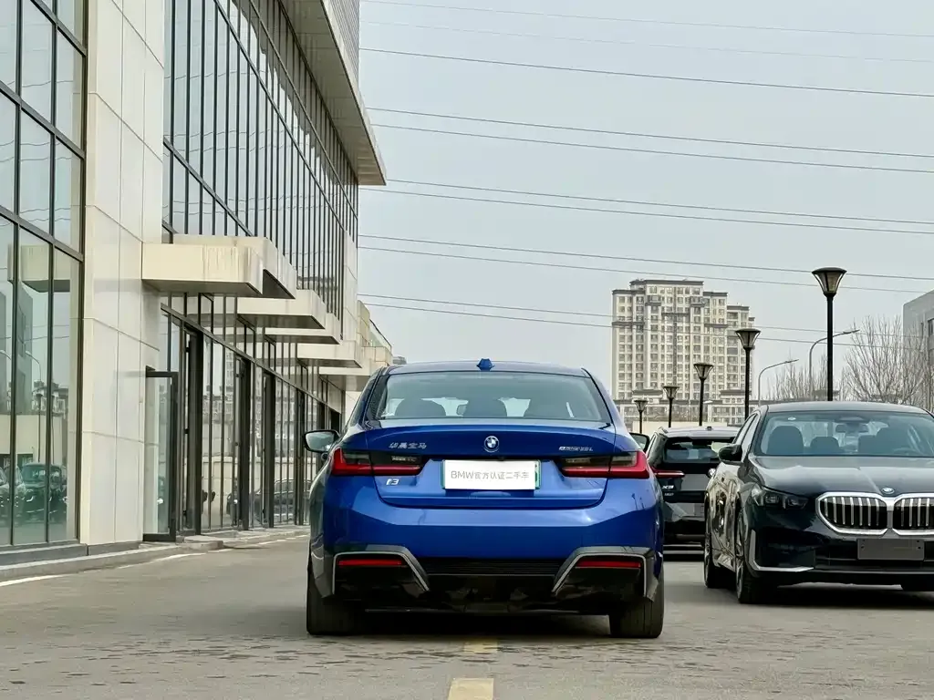 BMW i3 — фото 2