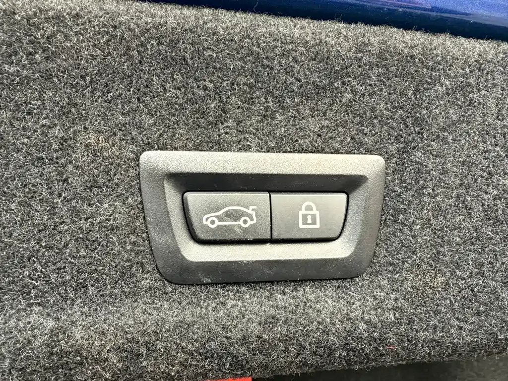 BMW i3 — фото 10