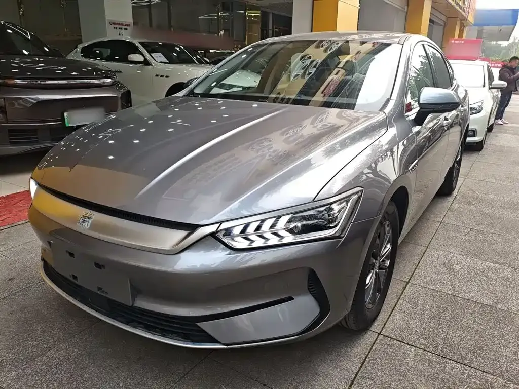 BYD Qin PLUS — фото 1