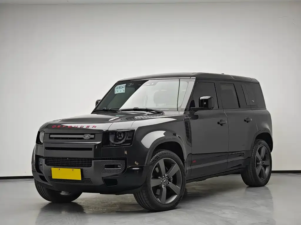 Land Rover Defender — фото 1