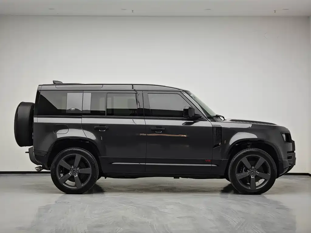 Land Rover Defender — фото 7