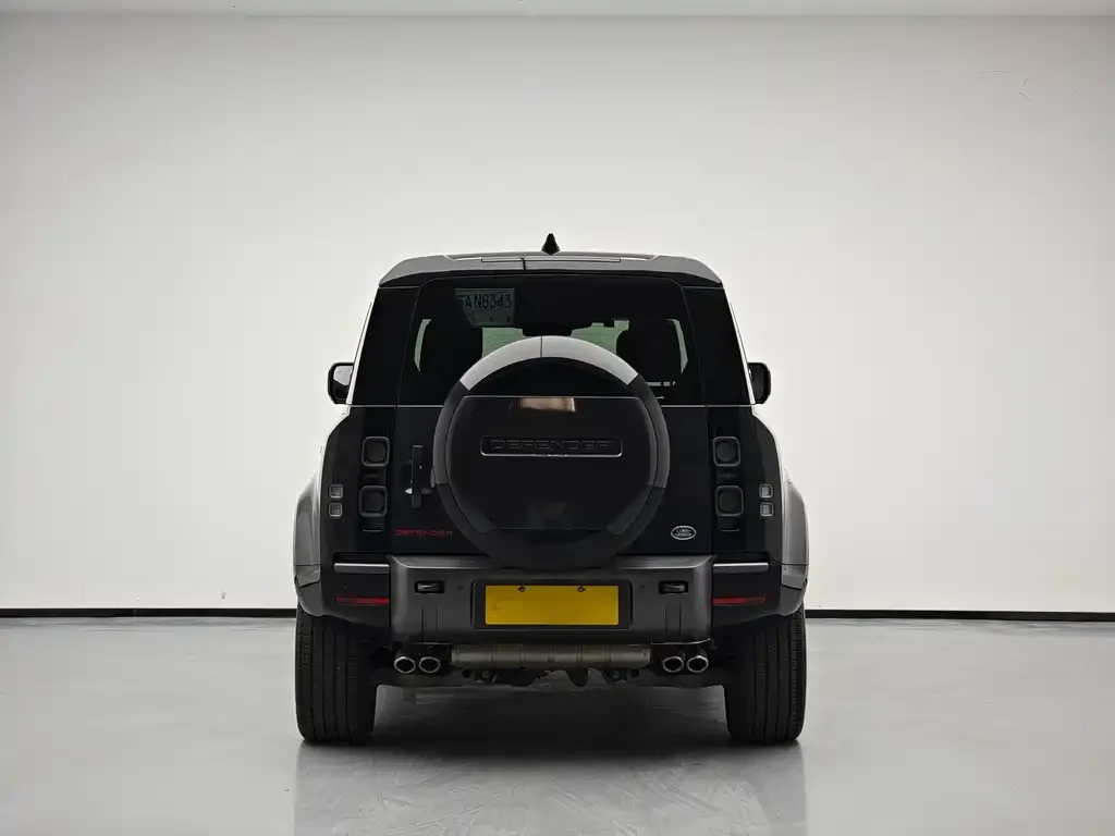 Land Rover Defender — фото 4
