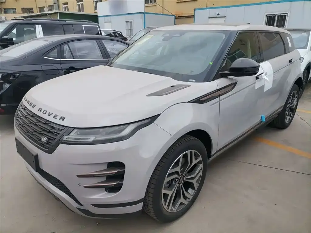 Land Rover Evoque — фото 1