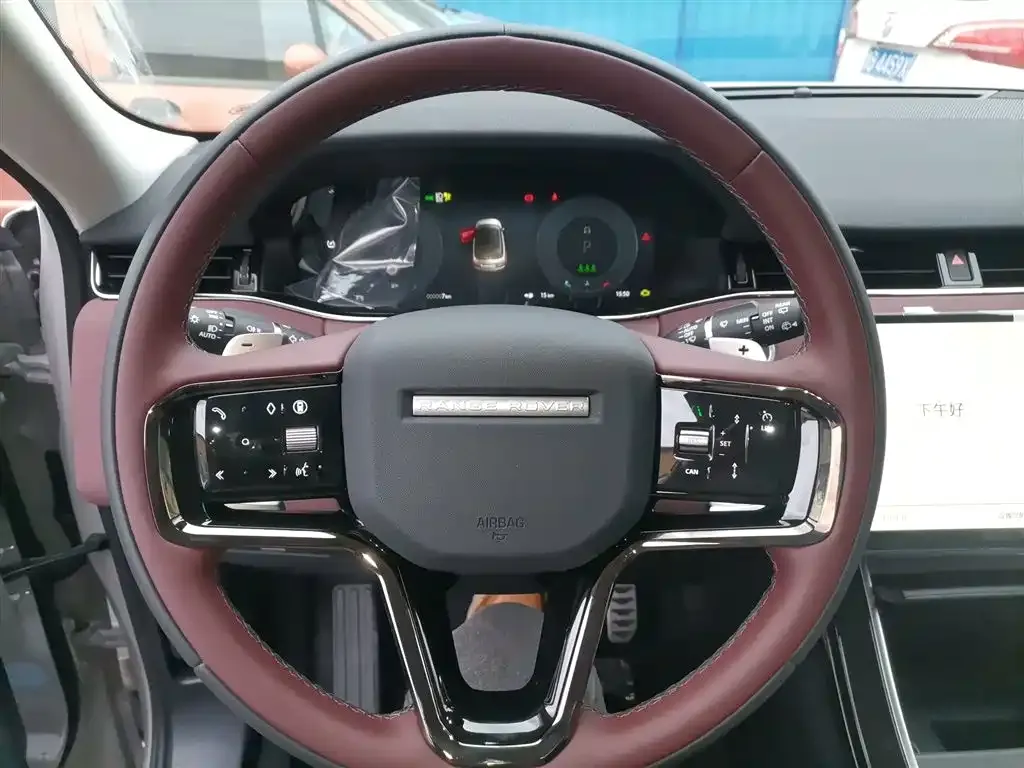Land Rover Evoque — фото 5