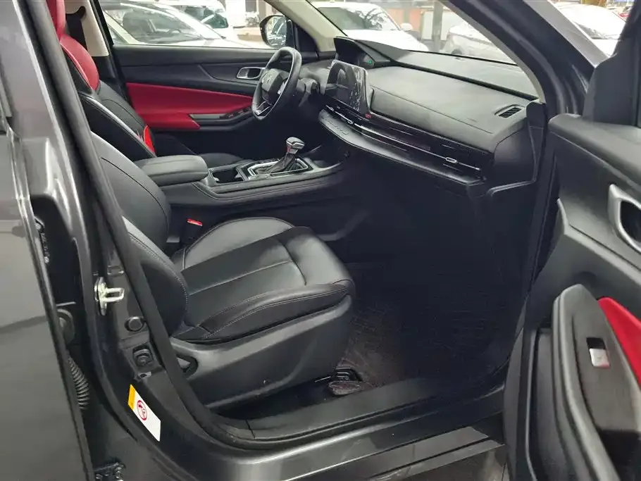 Changan CS55PLUS — фото 3