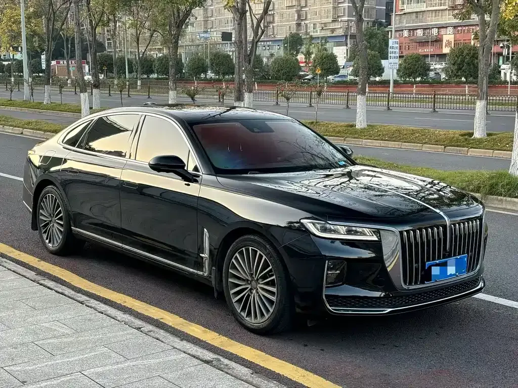 Hongqi H9 — фото 9