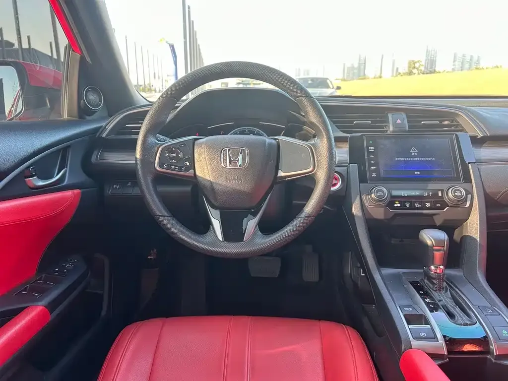 Honda Civic — фото 4