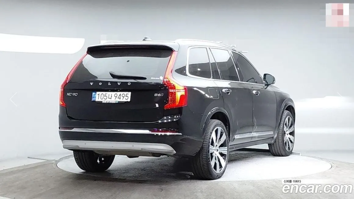 Volvo XC90 — фото 6