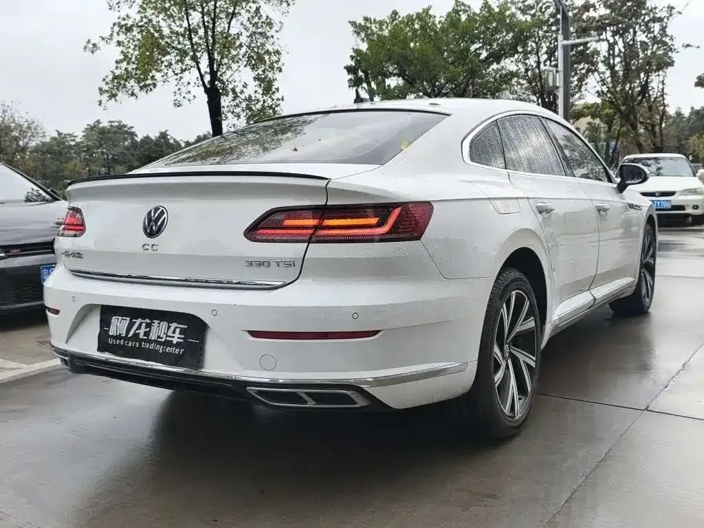Volkswagen CC — фото 7