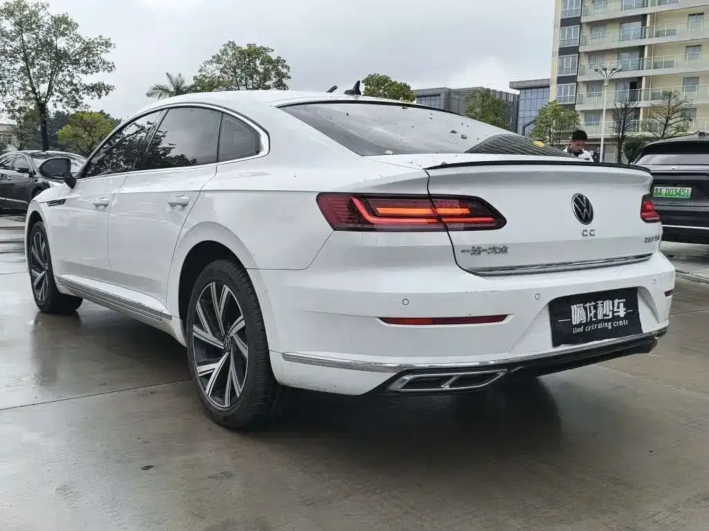Volkswagen CC — фото 2