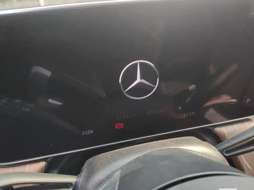 Mercedes-Benz EQE SUV — фото 4
