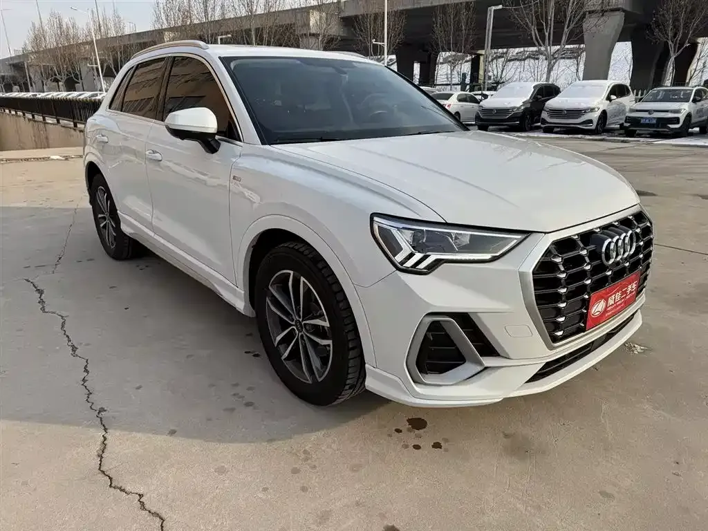 Audi Q3 — фото 2