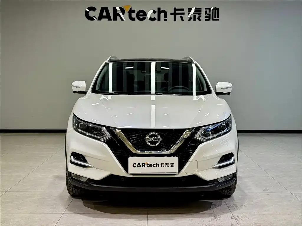 Nissan Qashqai — фото 7