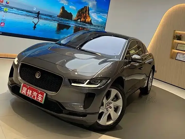 Jaguar I-PACE — фото 1