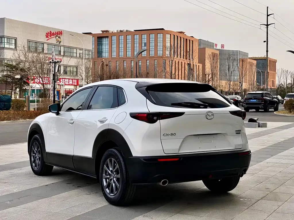 Mazda CX-30 — фото 3