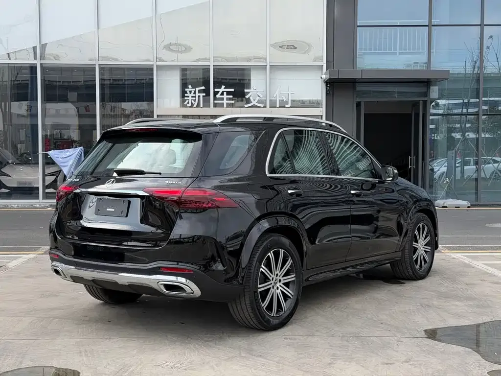 Mercedes-Benz GLE — фото 8