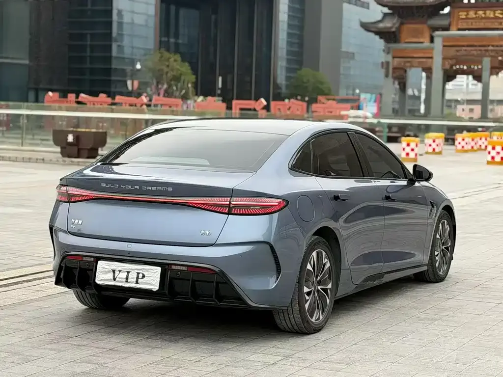 BYD Seal — фото 7