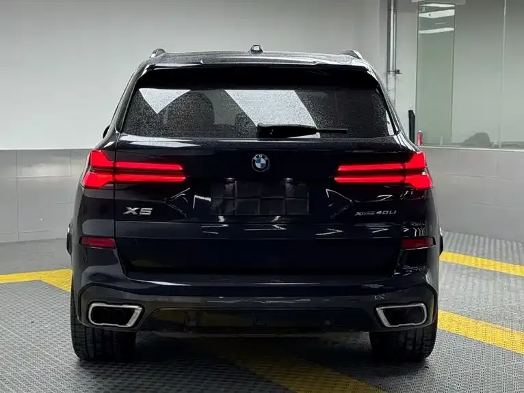 BMW X5 — фото 2