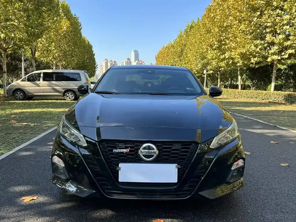 Nissan Teana — фото 6