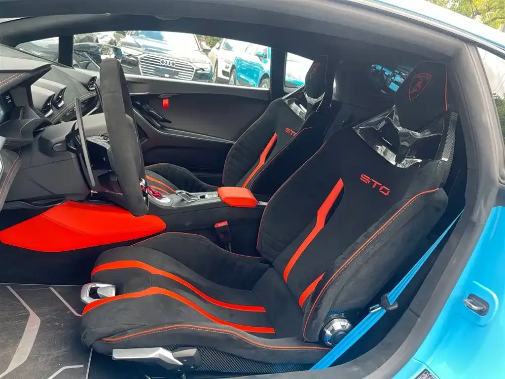 Lamborghini Huracan — фото 9