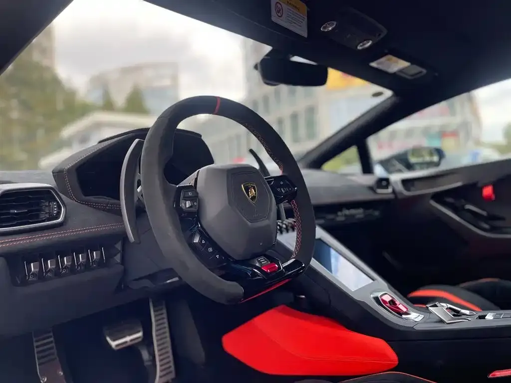 Lamborghini Huracan — фото 2
