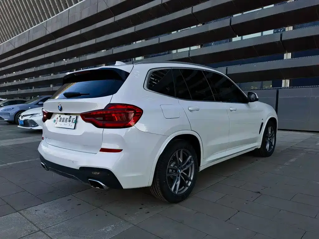 BMW X3 — фото 5