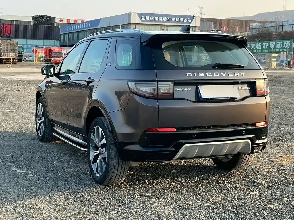 Land Rover Discovery Sport — фото 3