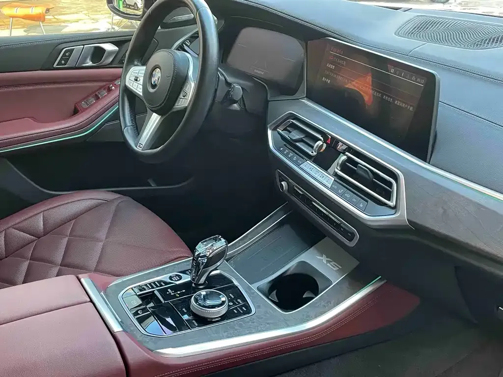 BMW X5 — фото 2