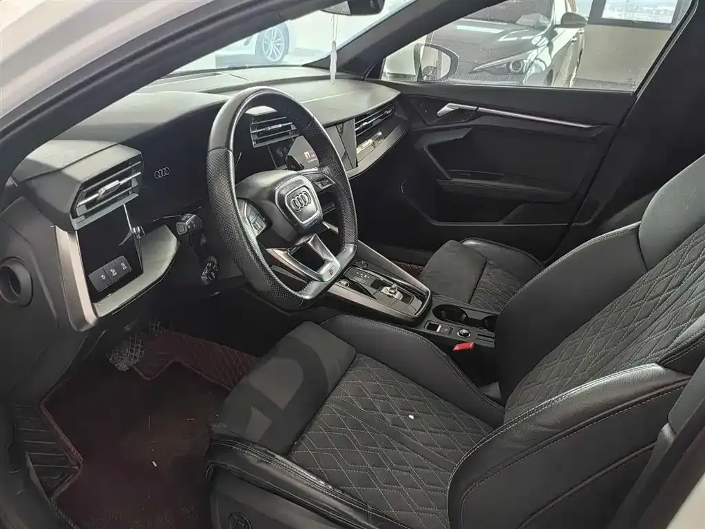 Audi A3 — фото 10