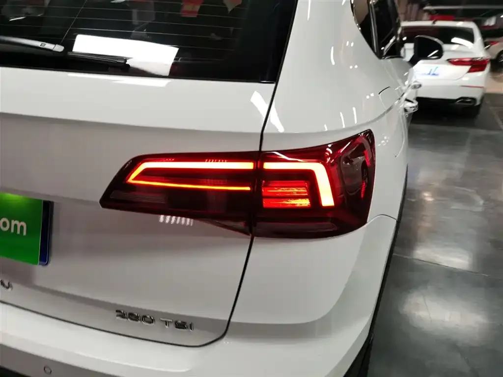 Volkswagen Tharu — фото 3
