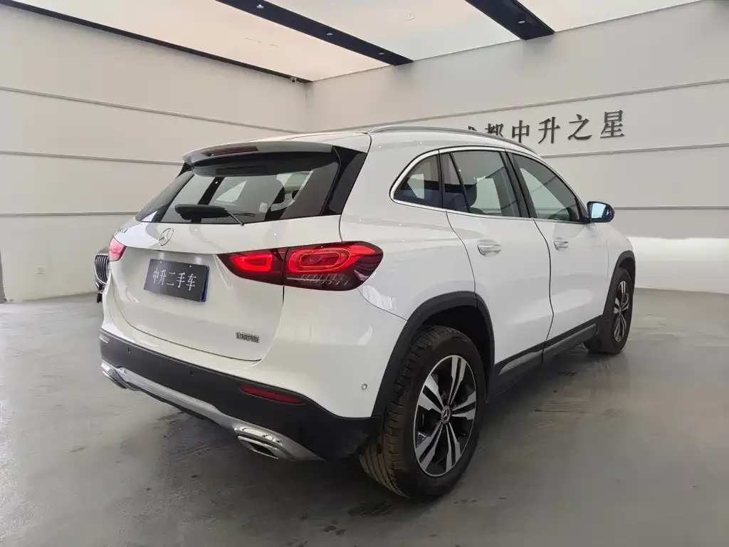 Mercedes-Benz GLA — фото 3