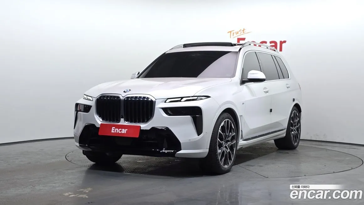BMW X7 — фото 1
